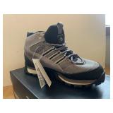 NEW ADIDAS KLAMATH MID HIKING BOOT - SIZE 7, W/