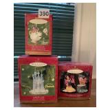 HALLMARK KEEPSAKE DISNEY ORNAMENTS - MRS. POTTS