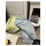 KING SIZE LINENS AND WASHCLOTHS AND HAND TOWELS