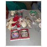 HALLMARK KEEPSAKE ORNAMENTS - VICTORIAN CHRISTMAS