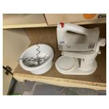 KRUPS 3MIX 4000 HAND MIXER W/ BOWL.