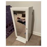 DRESSER TOP SPINNING WHITE JEWELRY BOX W/ MIRROR