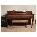KOHLER & CAMPBELL UPRIGHT PIANO - HEIRLOOM