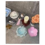 DECORATIVE ACCESSORIES - HOLLY TUREEN, FLOWER