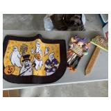 HALLMARK HALLOWEEN MAT, HARVEST STAKE, WITCH
