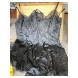 VAN RAALTE NYLON SLIP LG, BLACK LACE BUSTIER,