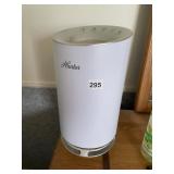 HUNTER AIR PURIFIER - MODEL HP125, 120VAC, WHITE