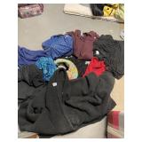 MIXED CLOTHING LOT WOMENS 2X-3X - SWEATERS,