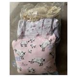 ASSORTED BEDDING LINENS.