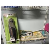 MARTHA STEWART FOLDING PRUNING SAW W/ GARDEN