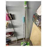 SWIFFER SWEEPER , DUST BROOM