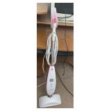 SIENNA LUNA STEAM MOP - WHITE AND PINK