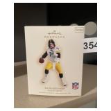 HALLMARK KEEPSAKE - BEN ROETHLISBERGER FOOTBALL
