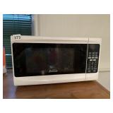 SUNBEAM SMALL 700 WATT MICROWAVE