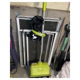 SNOW JOE ION CORDLESS SNOW SHOVEL - LIME GREEN,