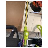 SUN JOE 21-INCH 4-AMP ELECTRIC HEDGE TRIMMER W/