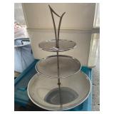 MCM THREE-TIERED METAL SERVER - CHROME HANDLE,