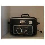 NINJA MULTI-COOKER, BLACK, PROGRAMMABLE.