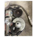 HAND GRINDER WITH FLEX COUPLING ATTACHMENT