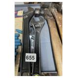 UTICA TOOLS ADJUSTABLE WRENCH - TWO-PC SET, CAST