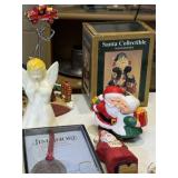 ASSORTMENT OF HOLIDAY ITEMS