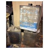 VINTAGE MOTOR OIL CANS