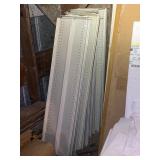 METAL SHELVES - WHITE METAL