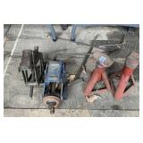 SCISSOR JACKS AND JACK STANDS
