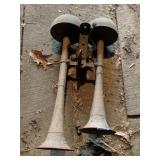 VINTAGE METAL TRAIN HORN - DOUBLE TRUMPET, CAST