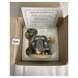 GOEBEL HUMMELS CAPES DUCK CROSSING FIGURINE.