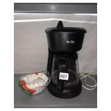 MR. COFFEE DRIP COFFEE MAKER