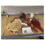 15IN SANTA HEAD, HALLMARK TRAY, CHRISTMAS