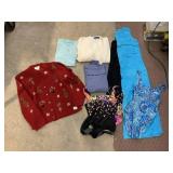 TALBOTS CHRISTMAS SWEATER, WOMENï¿½S SIZE SMALL