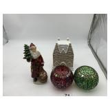 ASHLAND GINGERBREAD HOUSE, CHRISTMAS DECOR VALUE.