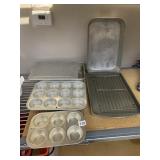WILTON MUFFIN PANS, BAKING PANS, WIRE RACK.