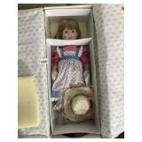 COUNTRY DECOR DOLLS MOLLIE PORCELAIN NIB.