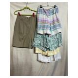 VINTAGE WOMEN'S SHORTS, SIZES 12 TO 16
