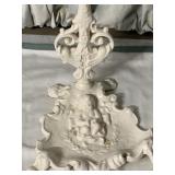 VINTAGE ORNATE CAST IRON TOWEL RACK/DOOR STOP