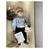 HINSLEAFF KINDER COLLECTIBLE DOLL.