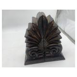 WOOD BOOKENDS.