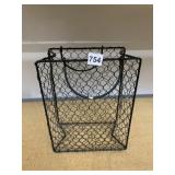DEPT 6 WIRE BASKET, 14 IN LONG.