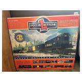 LIONEL ALASKA RAILROAD 0-027 GAUGE ELECTRIC TRAIN