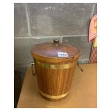 VTG JAPAN WOOD ICE BUCKET W/ BRASS-TONE BANDS,