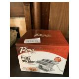 ROMA WESTON TRADITIONAL STYLE PASTA MACHINE W/