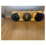 YELLOW CASED 3-SECTION TRAFFIC SIGNAL W/ MOUNTING
