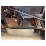 ADJUSTABLE BUILDING COLUMNS, ASSORTED METAL