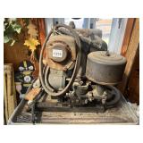 BRIGGS & STRATTON SMALL ENGINE, 400 CC, 11 HP,