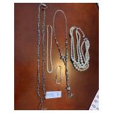 ASSORTED PEARL & BEADED COSTUME JEWELRY,