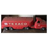 TEXACO VINTAGE RED METAL TANKER TRUCK, STAR LOGO.