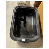 BLACK PLASTIC RECTANGULAR SERVING PAN W/ INTERNAL
